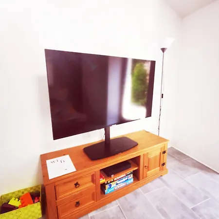 Jolie Maison Renovee Avec Jardin Holiday home *