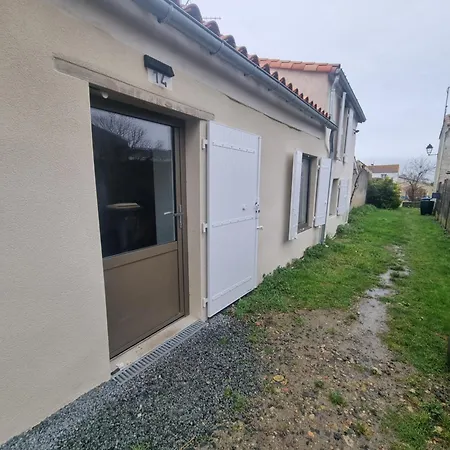 Jolie Maison Renovee Avec Jardin